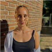 Profesor de apoyo escolar especializado en clases didácticas y presencial a su vez de forma online